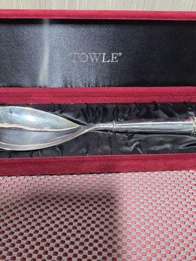 Towle Silver-plated 10"Serving Spoon In Red Velvet Gift Box